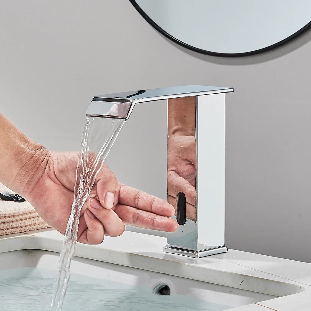 Torneira Elétrica Para Banheiro Com Sensor Touch Modelo Arion