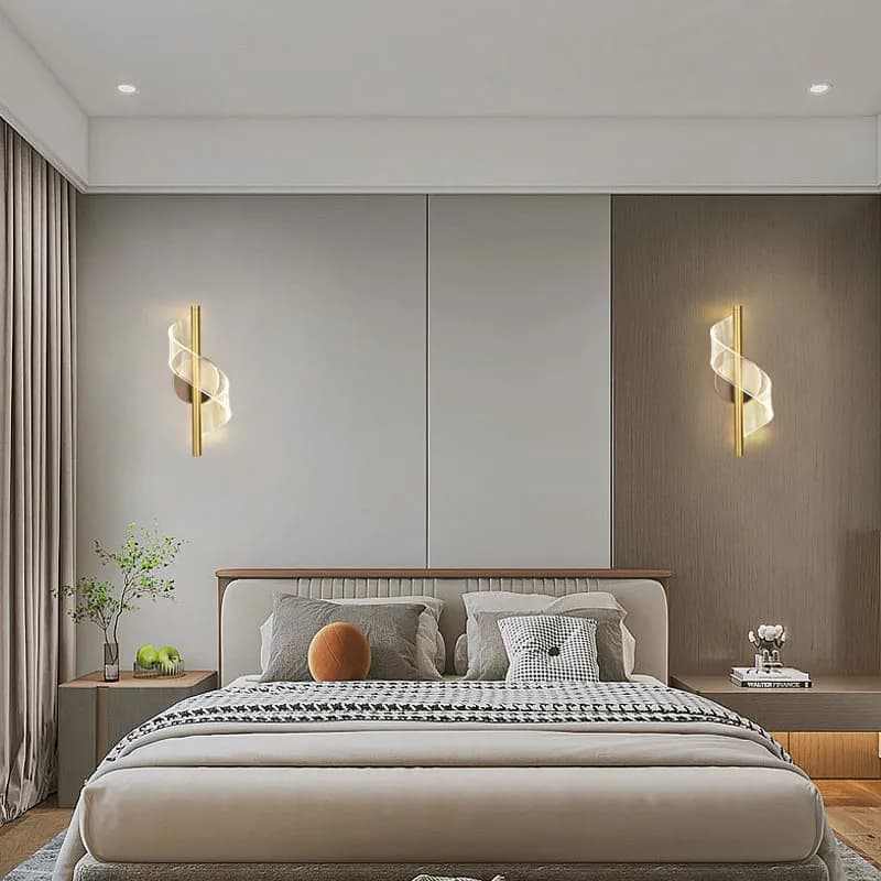 Arandela De Parede Transparente Skylight Bivolt Metal e Acrílico