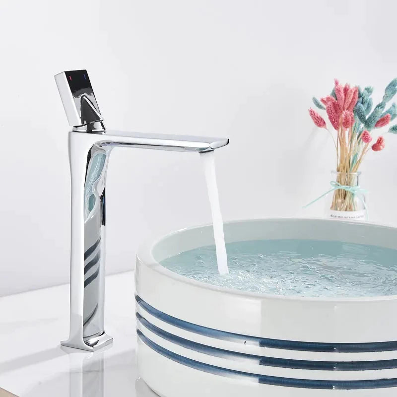 Torneira Monocomando Para Banheiro Modelo Aqua Bella