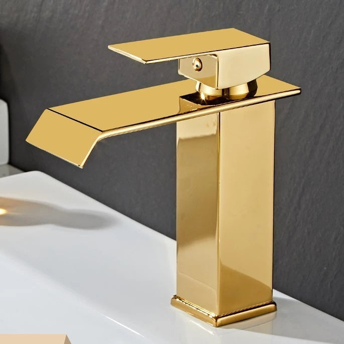 Torneira Banheiro Monocomando Cascata Preta Dourada Bica Baixa Quadrada