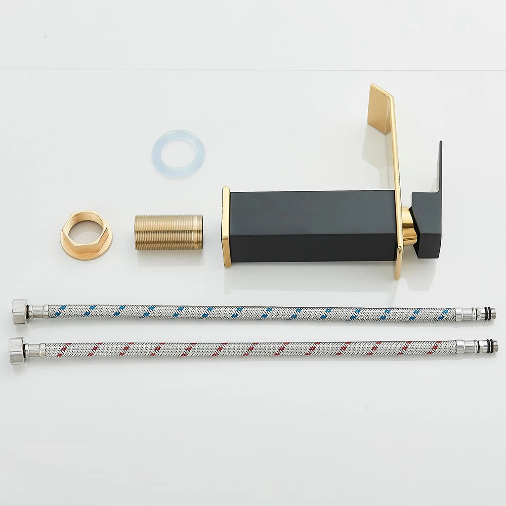 Torneira Banheiro Monocomando Cascata Preta Dourada Bica Baixa Quadrada