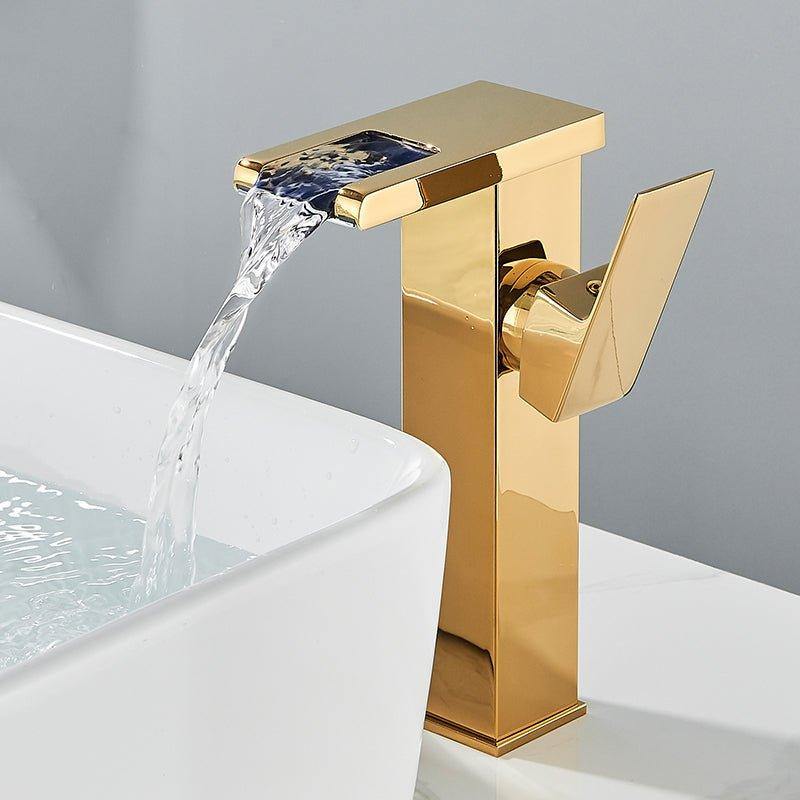 Torneira Gourmet Para Banheiro Monocomando - Rubinette Preto Com Dourado