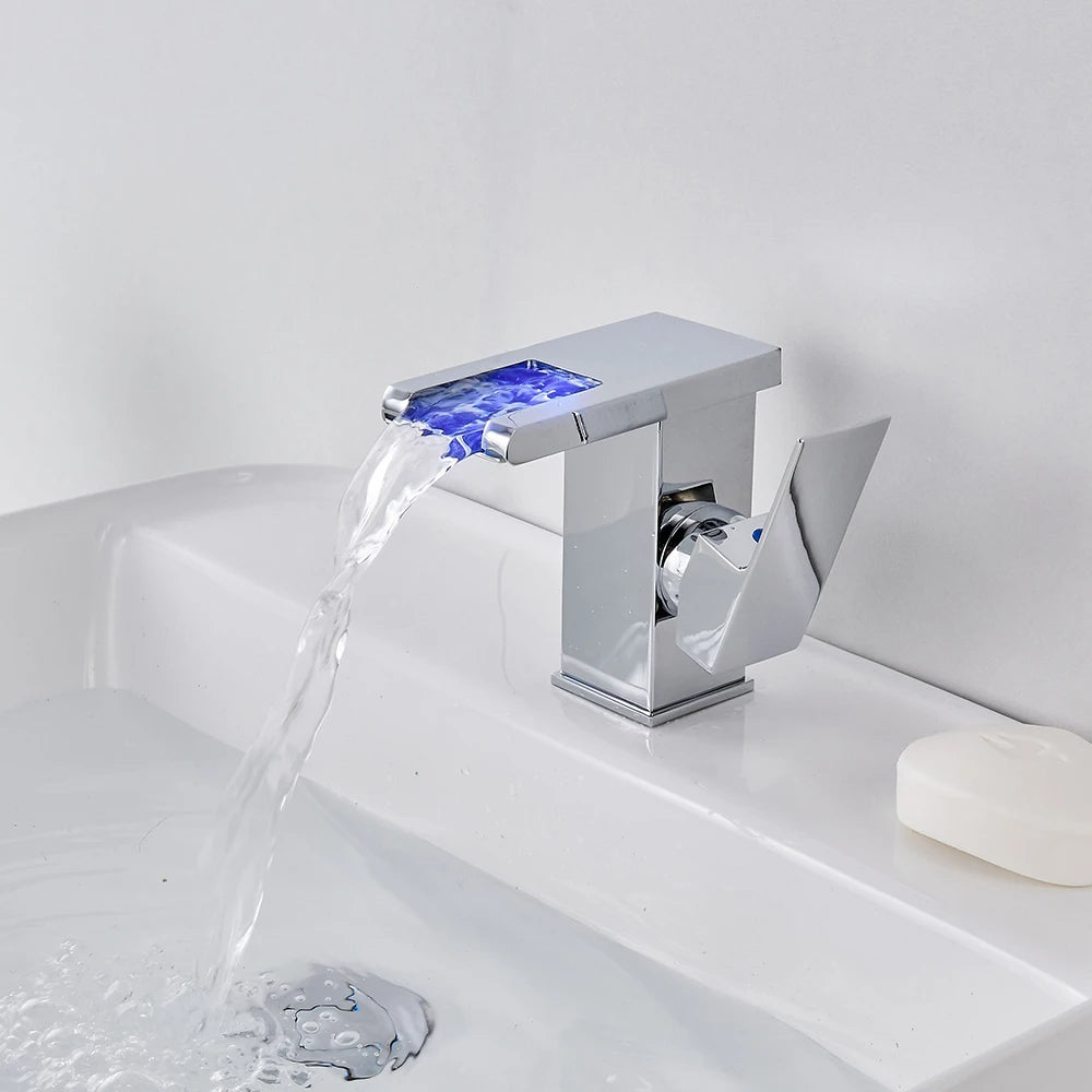 Torneira Gourmet Para Banheiro Monocomando - Rubinette Preto Com Dourado